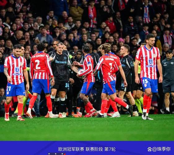 欧冠半决赛首回合巴萨3-3平国米：拉菲尼亚表现出彩攻防俱佳