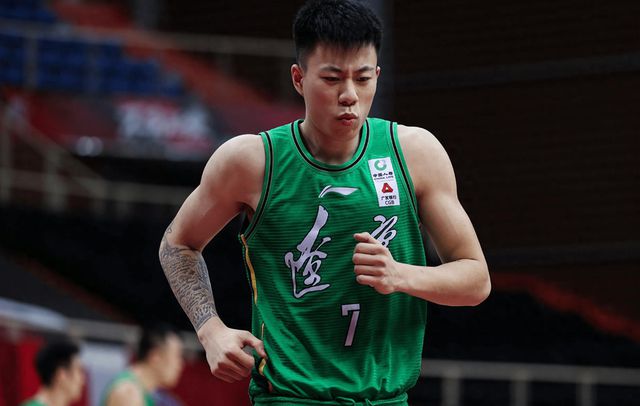 对阵广厦男篮3场低迷，张镇麟曾是辽宁男篮夺冠支柱如今却成软肋？