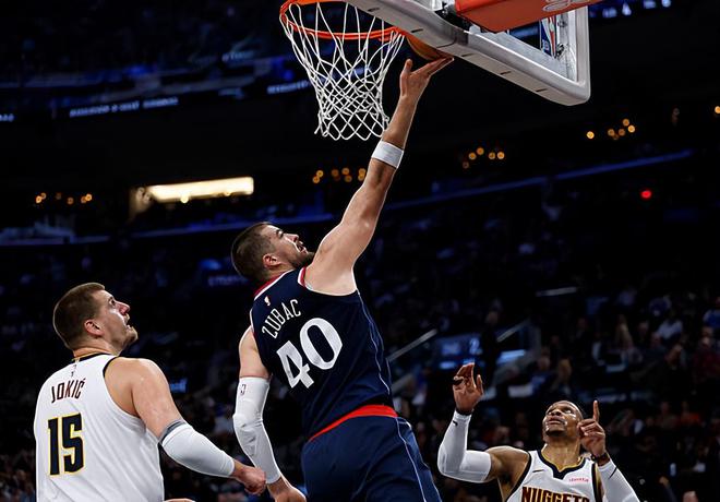 NBA季后赛快船胜掘金追平总比分 祖巴茨攻防表现解析
