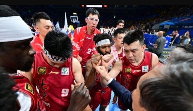 CBA 季后赛今晚继续：北京男篮主场迎战山西男篮，曾凡博受伤激励全队