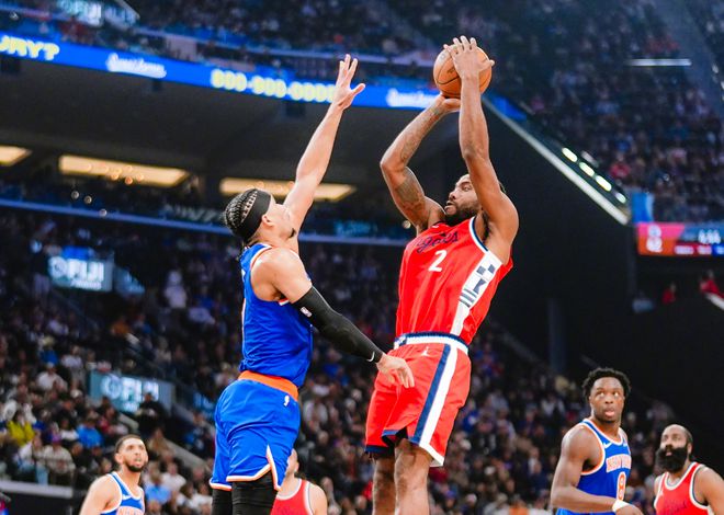 本赛季NBA季后赛首轮尾声：多队早早晋级与巨星孤立无援情况