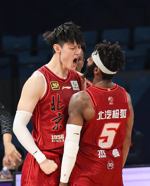CBA 半决赛北京胜山西晋级总决赛，媒体人评曾凡博及迪亚洛受伤情况