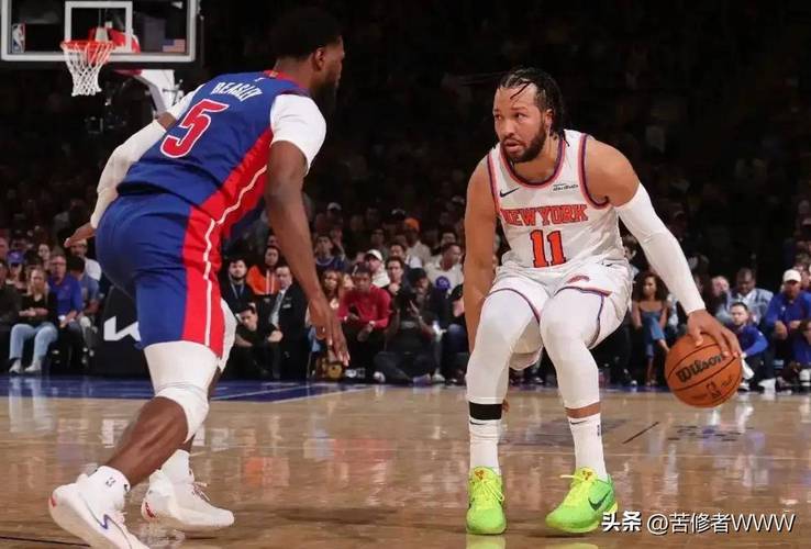 NBA 季后赛尼克斯胜活塞晋级，奥萨尔-汤普森表现出色数据亮眼