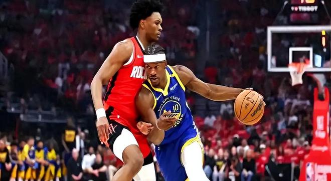 5月3日NBA季后赛火箭勇士G6激战，首节次节比分紧咬悬念足