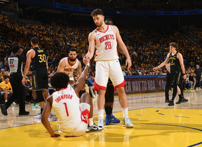 北京时间5月3日火箭击败勇士 大比分3-3进入抢七详情