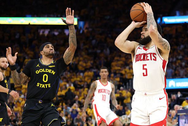5月3日NBA首轮G6：范弗利特神勇助火箭逆转勇士3-3平