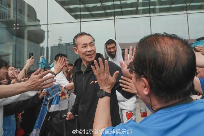 狂轰43分9记三分尤金杰曼率北京横扫山西，球迷却误解成超级外援带飞