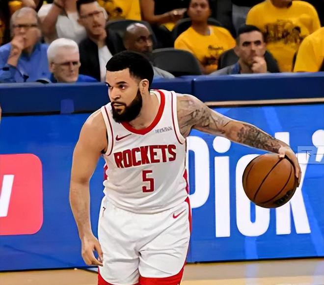 北京时间5月3日NBA季后赛火箭客场胜勇士扳平大比分3-3拖入抢七
