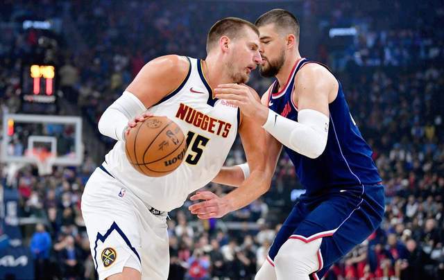 NBA 季后赛激战正酣：火箭扳平勇士 快船掘金抢 7 一触即发