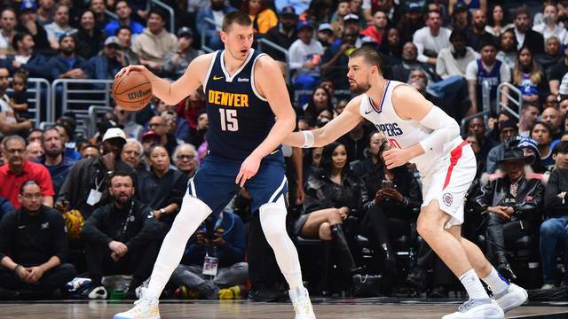 NBA 季后赛激战正酣：火箭扳平勇士 快船掘金抢 7 一触即发