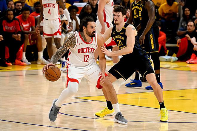NBA季后赛火箭胜勇士总分扳平 亚当斯表现获肯定