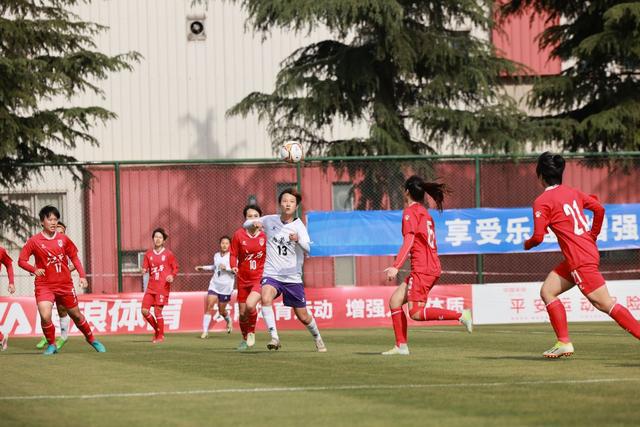 全国十五运会足球女子成年组资格赛西安赛区：陕西女足7:0大胜贵州开门红