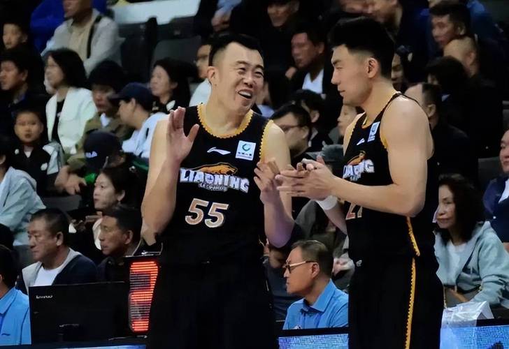 韩德君李晓旭能否再战CBA存疑，全运会或成生涯最后舞台