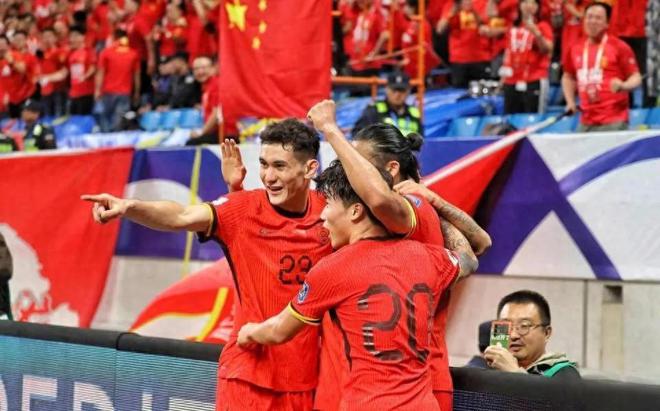 18强赛仅剩两轮，足协全力保国足晋级，出征印尼压力巨大