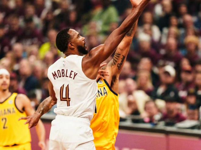 北京时间5月5日NBA季后赛次轮首战：骑士主场迎击步行者