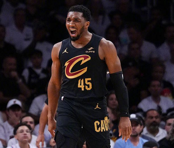 NBA 季后赛：步行者客场激战，力克东部霸主骑士队