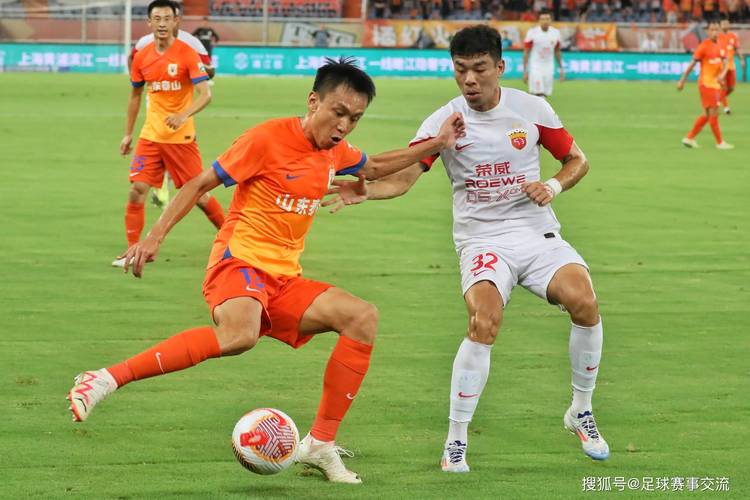 五一假期亚泰两连客战况不佳，保级形势严峻但未到最危急时