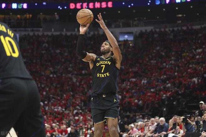 今日NBA两场季后赛：米切尔空砍高分，哈里伯顿表现出色