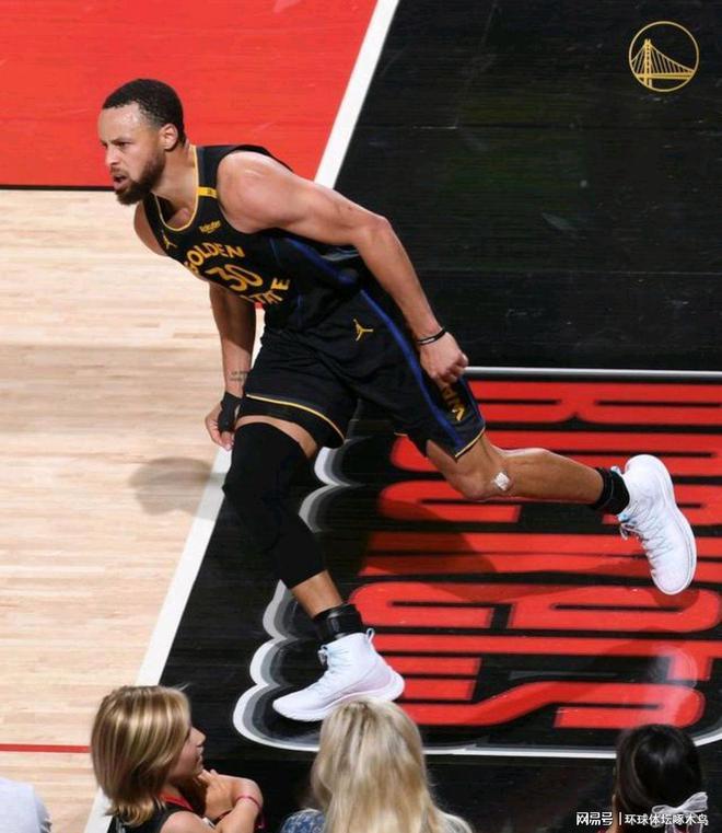 NBA 季后赛首轮 G7 生死战：勇士队三分发威惊险晋级次轮