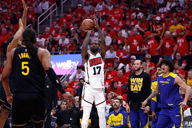 NBA 季后赛：金州勇士胜休斯顿火箭，塔里 - 伊森表现欠佳止步首轮