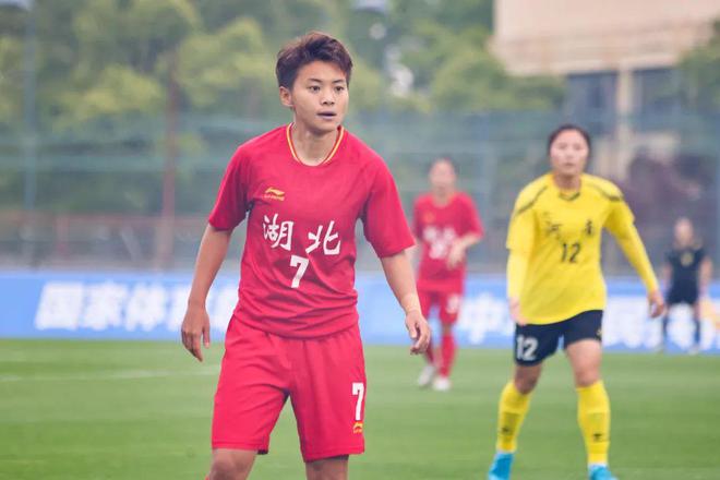 5月5日下午第15届全运会足球成年女足组预赛湖北女足获胜