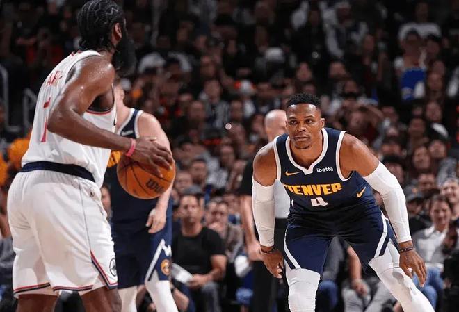 NBA 季后赛首轮：字母哥、爱德华兹、塔图姆表现令人印象深刻
