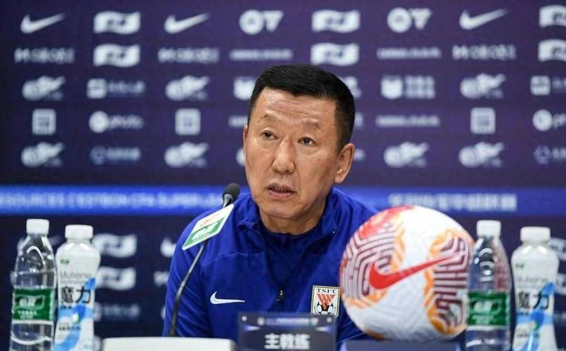 崔康熙赛后发布会火力全开，与记者唇枪舌剑带出国安贾德松秘闻