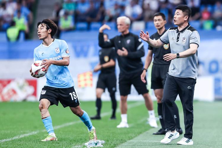 大连英博队史首战北京国安，赛后伤情公布及球员表现回顾