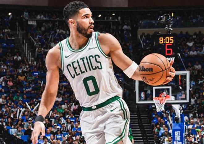 NBA 季后赛东部半决赛：凯尔特人主场惜败尼克斯，三分过度痴迷酿恶果