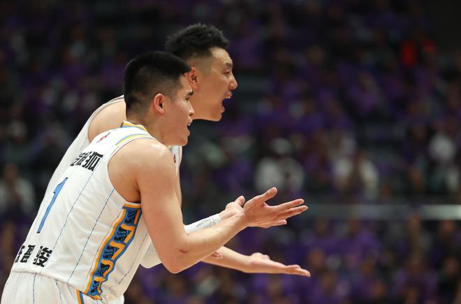 CBA总决赛首战告捷球队将现，北京队客场掀翻广厦之谜待解