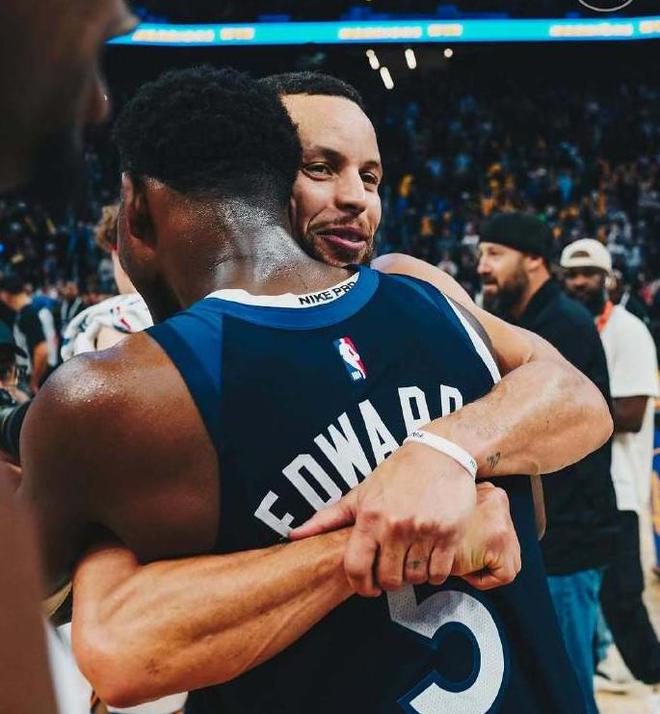 仅两天！NBA79年历史季后赛奇观诞生，骑士9分不敌步行者等赛事回顾