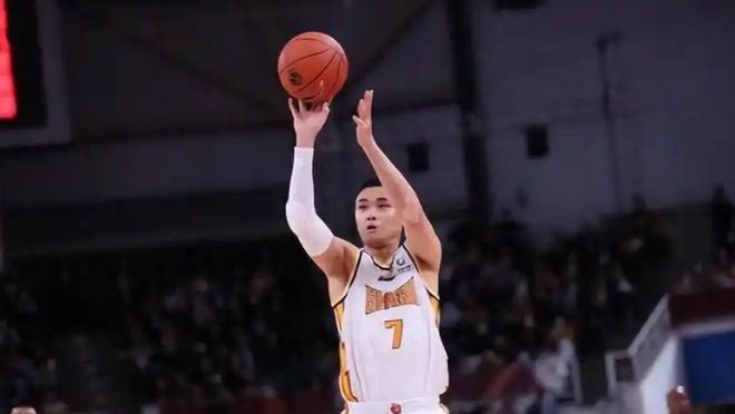 CBA总决赛未启全运会男篮大戏开场，体育局重视致各队抢人