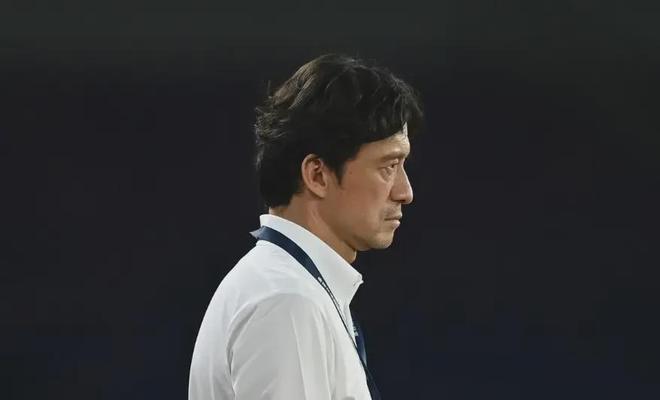 2025 年长春亚泰战绩崩盘，谢晖下课背后深层矛盾解析