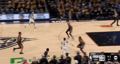 NBA 季后赛东西部半决赛激战正酣，掘金绝杀引关注，系列赛形势受热议