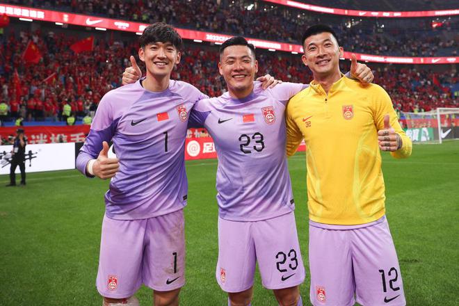 国足门将紧缺！伊万看中超关注42岁隋维杰，王大雷颜骏凌有问题