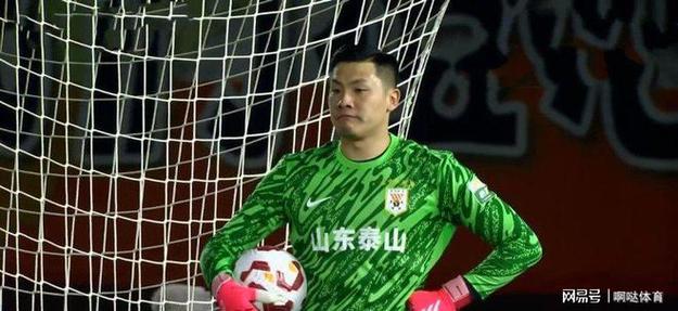国足门将紧缺！伊万看中超关注42岁隋维杰，王大雷颜骏凌有问题