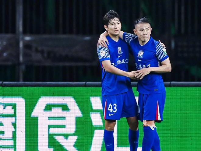 上海申花客场3-1击败梅州客家，米内罗等表现出色引关注