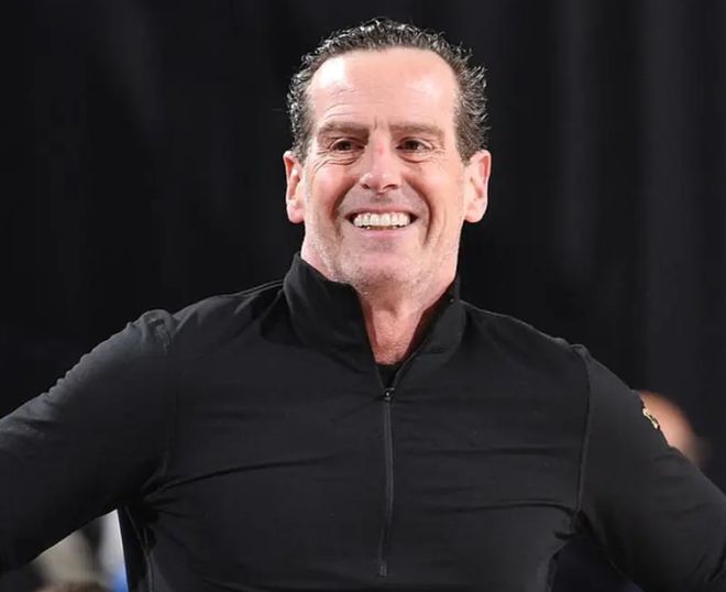 NBA 季后赛：步行者 120-119 险胜骑士，哈利伯顿成关键先生