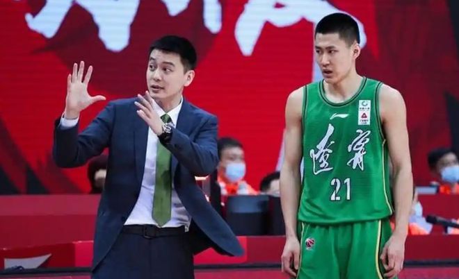 辽宁男篮休赛期开启，小刘总操作多，锋线补强迫在眉睫