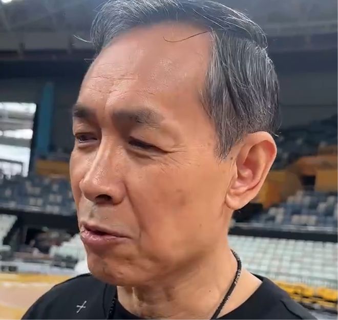 北京与广厦总决赛G1赛前训练情况，周琦罚球及所罗门脚踝成看点
