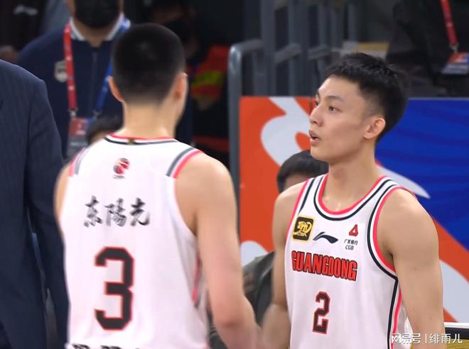 2024-25赛季CBA总决赛前夕！广东男篮保送何文炜至清华
