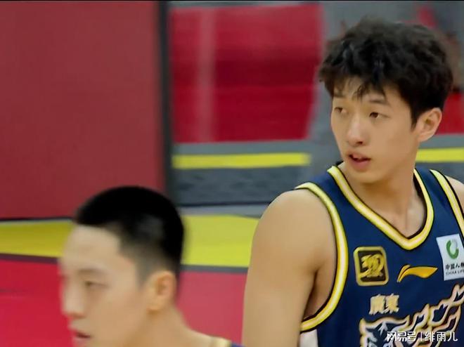 CBA 总决赛将至，广东队送何文炜被保送清华原因揭秘