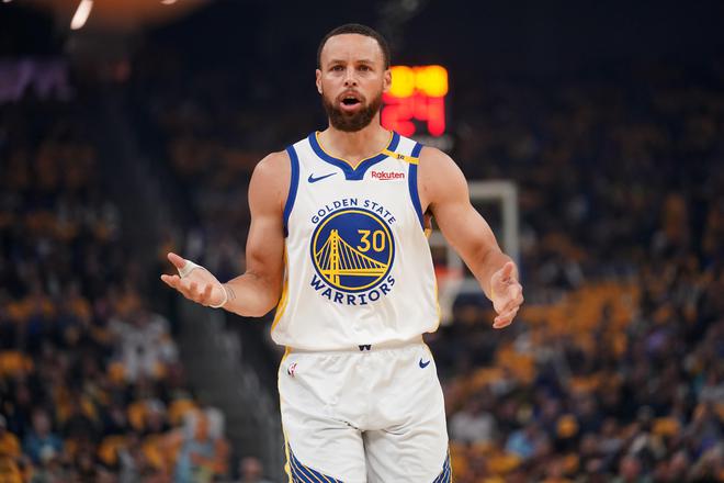 NBA季后赛西部半决赛G1：库里伤退，盘点近年腿筋伤势对球员影响