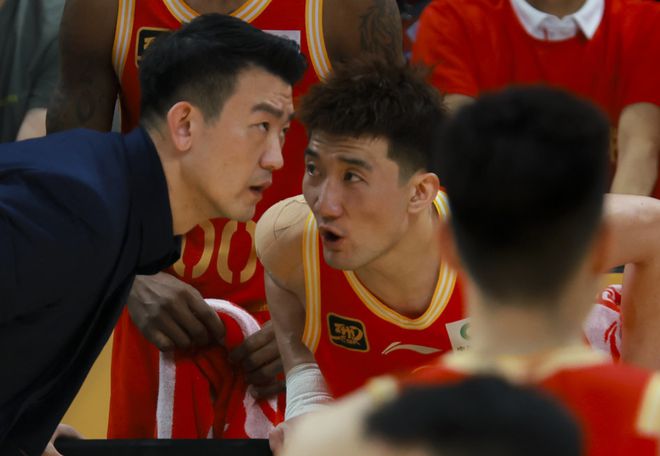 CBA 总决赛 G1：广厦男篮领先被逆转 0-1 落后，曾凡博赛季报销成变数