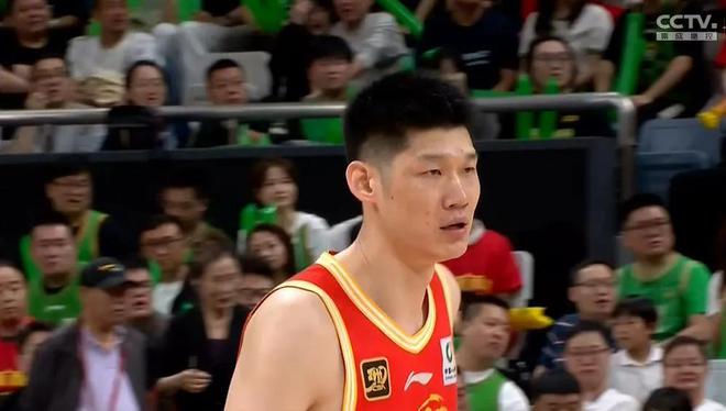 2024-2025 CBA 总决赛 G1 打响，浙江广厦男篮对阵北京北控男篮