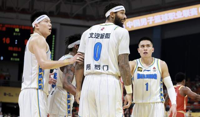 CBA总决赛G1北京胜广厦，陈盈骏发挥超神全面碾压孙铭徽