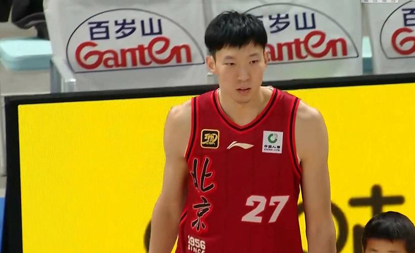CBA总决赛北京vs广厦G1精彩逆转！周琦杰曼表现出色