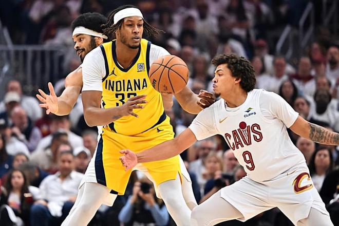 NBA 季后赛步行者胜骑士，迈尔斯 - 特纳数据亮眼占优势