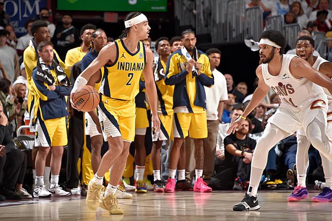 NBA 季后赛步行者 2 比 0 领先骑士，安德鲁 - 内姆哈德表现引关注