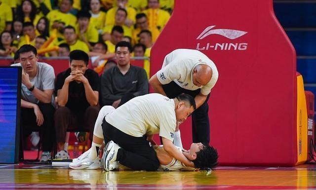 CBA总决赛G1拉开帷幕：广厦主场迎首钢挑战，爆冷北京先下一城